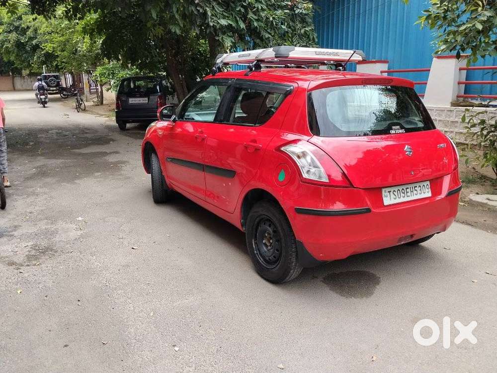Maruti Suzuki Swift Vxi 1.2 Abs Bs-iv, 2015, Petrol