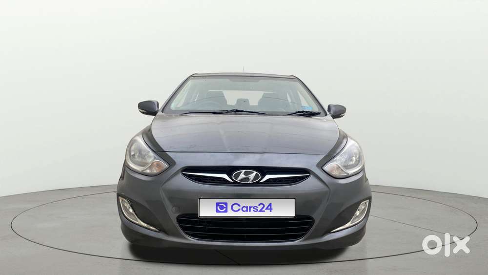 Hyundai Verna Fluidic 1.6 Vtvt Sx, 2013, Petrol
