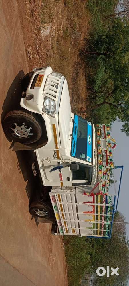 Mahindra Global Pik 2019