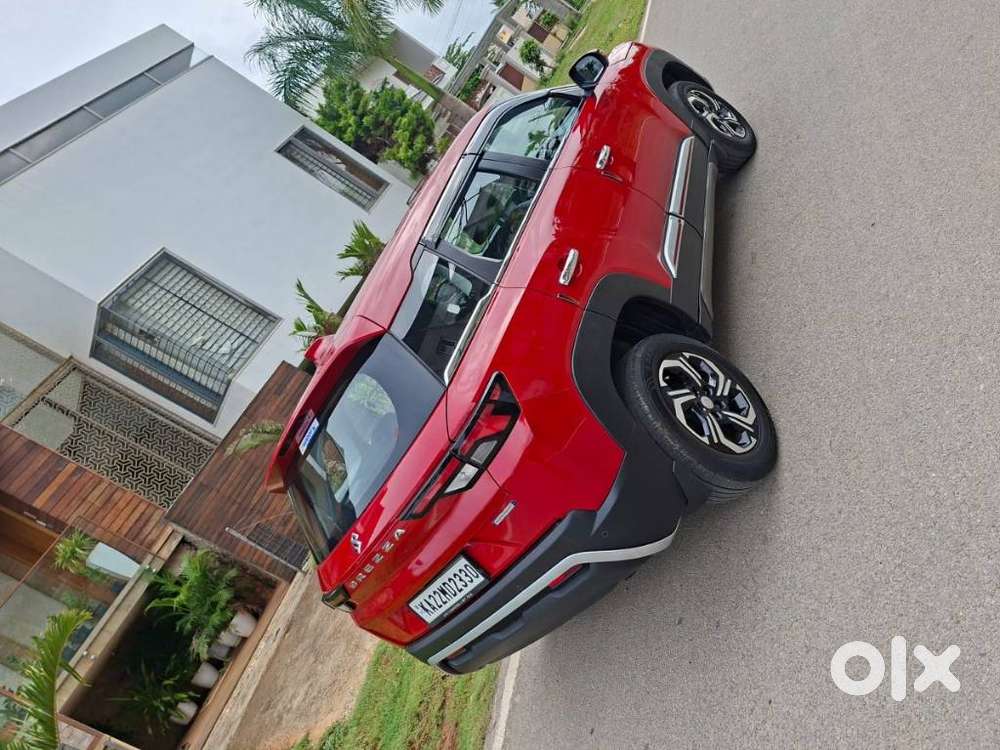 Maruti Suzuki Brezza 1.5 Vxi Smart Hybrid, 2023, Petrol