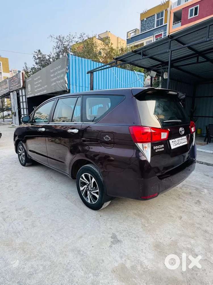 Toyota Innova Crysta 2.4 G Mt 7 Str, 2021, Diesel
