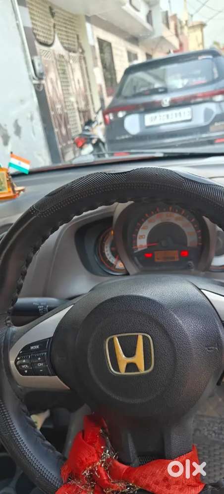 Honda Brio Petrol 2012 Automatic - 2nd Owner