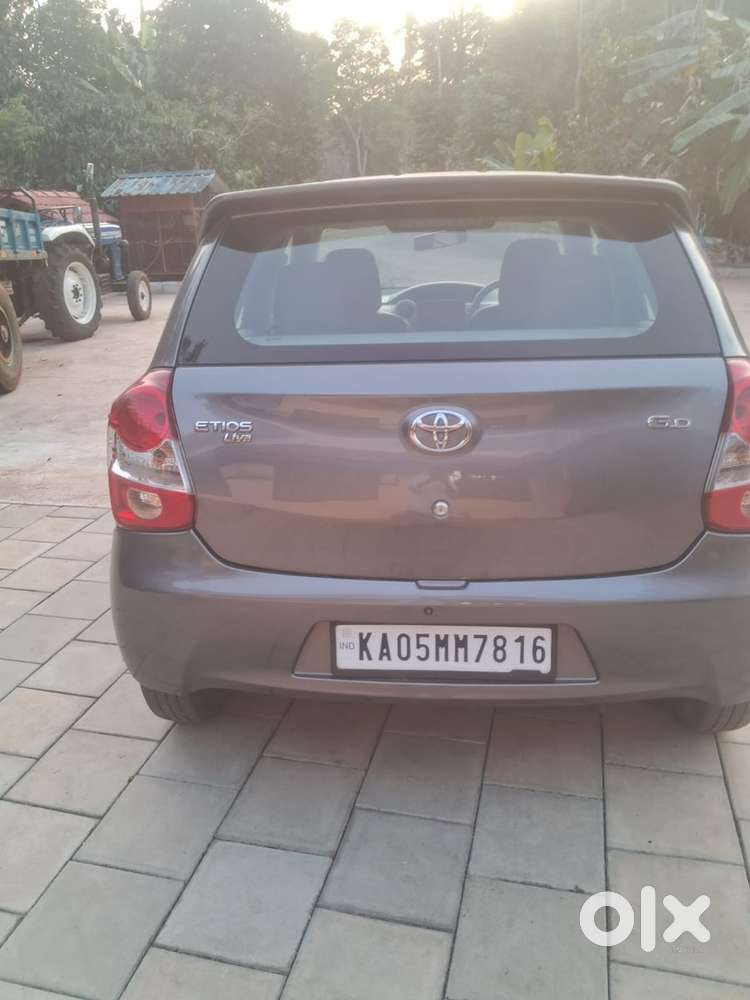 Toyota Etios Liva 2013 Diesel Well Maintained