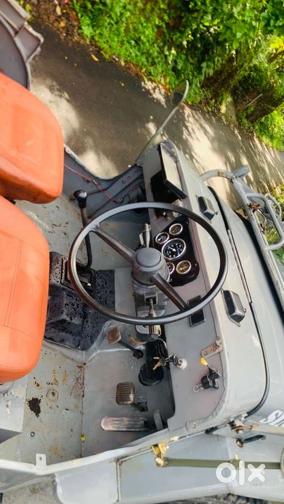 Mahindra Diesel Car 1994