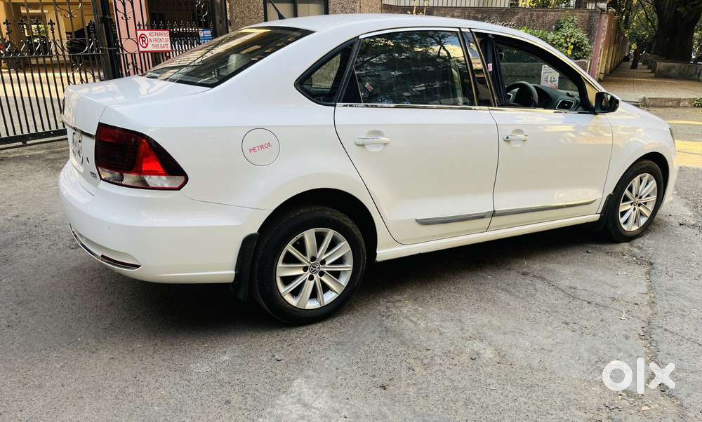 Volkswagen Vento 1.2 Highline Plus At 16 Alloy, 2018, Petrol