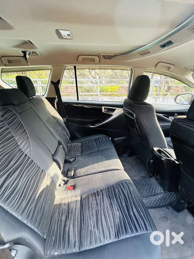 Toyota Innova Crysta 2.4 V 8 Str, 2018, Diesel