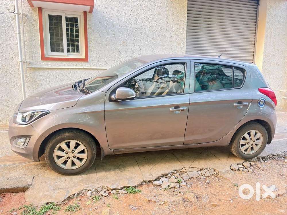 Hyundai I20 2013 Diesel 108000 Km Driven