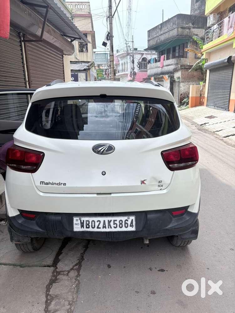 Mahindra Kuv100 Nxt 2016 Petrol 6seater Car