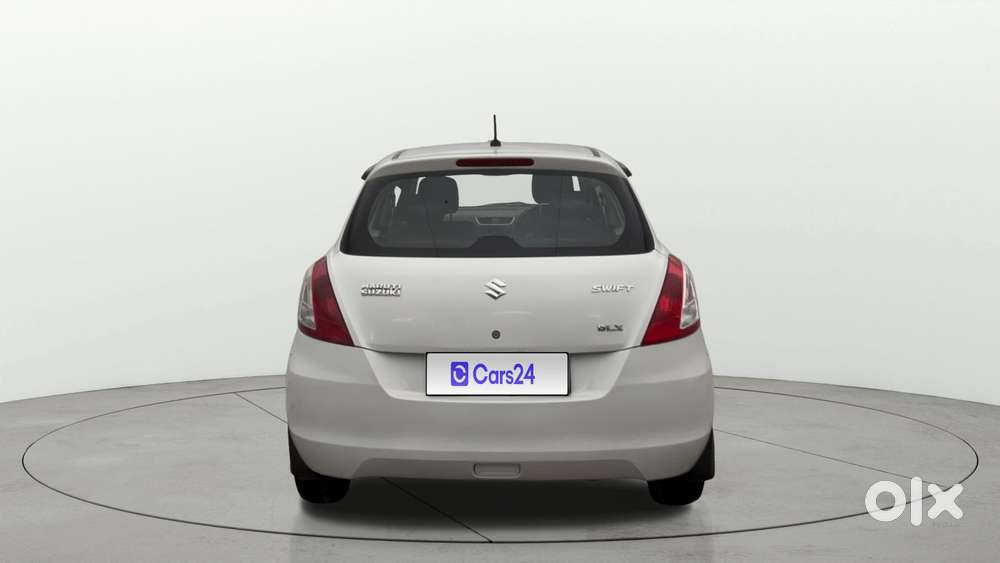 Maruti Suzuki Swift 1.2 Lxi (o), 2017, Petrol