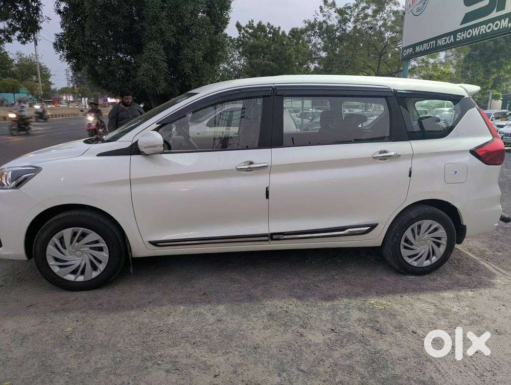 Maruti Suzuki Ertiga Vxi (o) Cng, 2023, Cng & Hybrids
