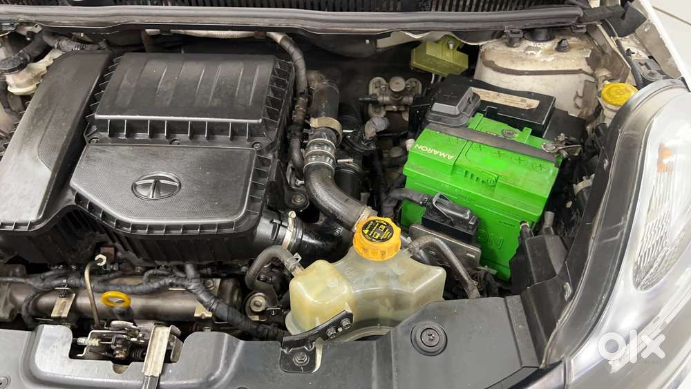 Tata Nexon 1.2 Revotron Xza Plus (o) Dual Tone, 2018, Diesel