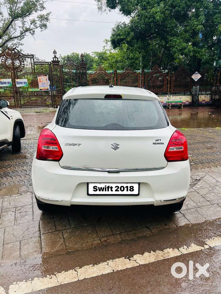 Maruti Suzuki Swift Vxi Optional, 2018, Petrol