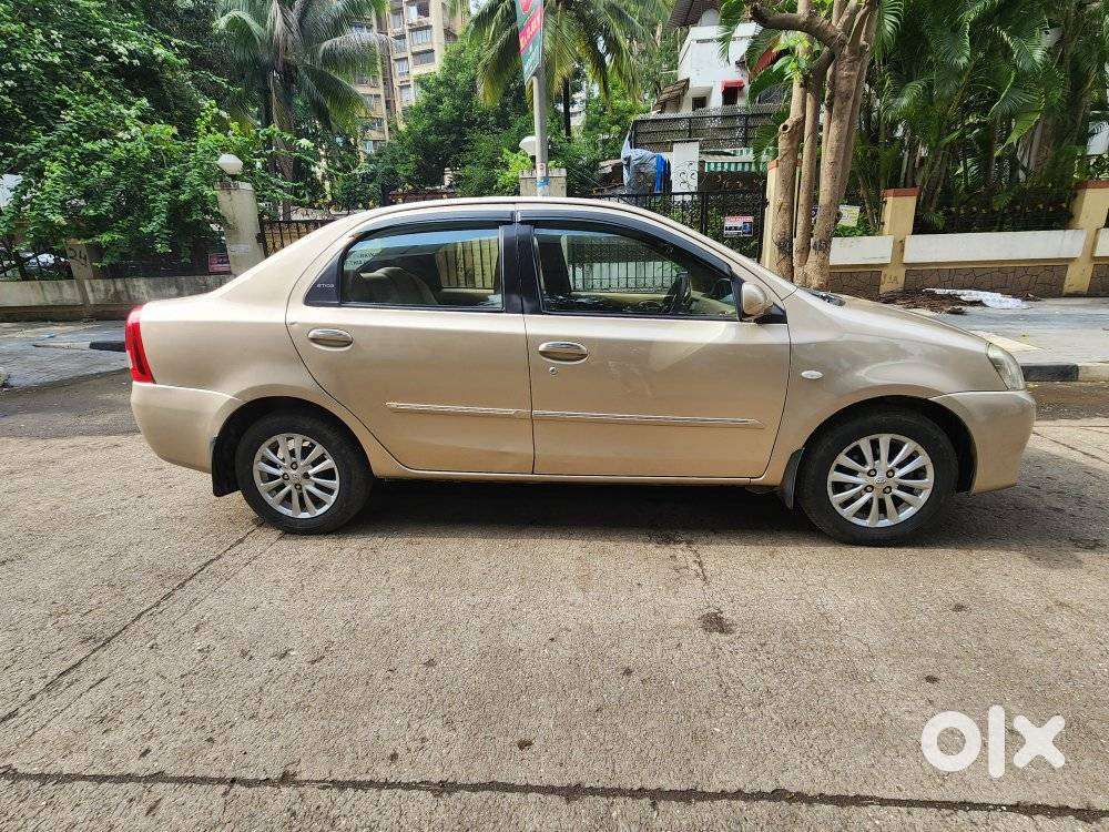 Toyota Etios 2010-2012 G, 2011, Petrol