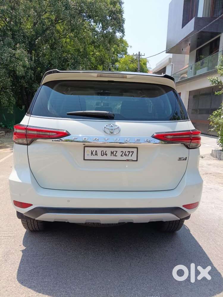 Toyota Fortuner 4x4 Mt 2.8 Diesel, 2021, Diesel