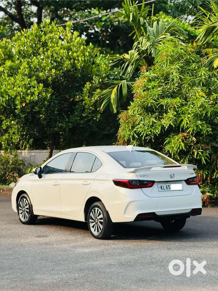 Honda City V Mt Exclusive, 2024, Petrol