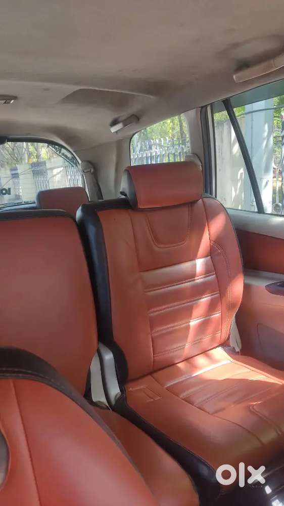 Toyota Innova 2013 Suv