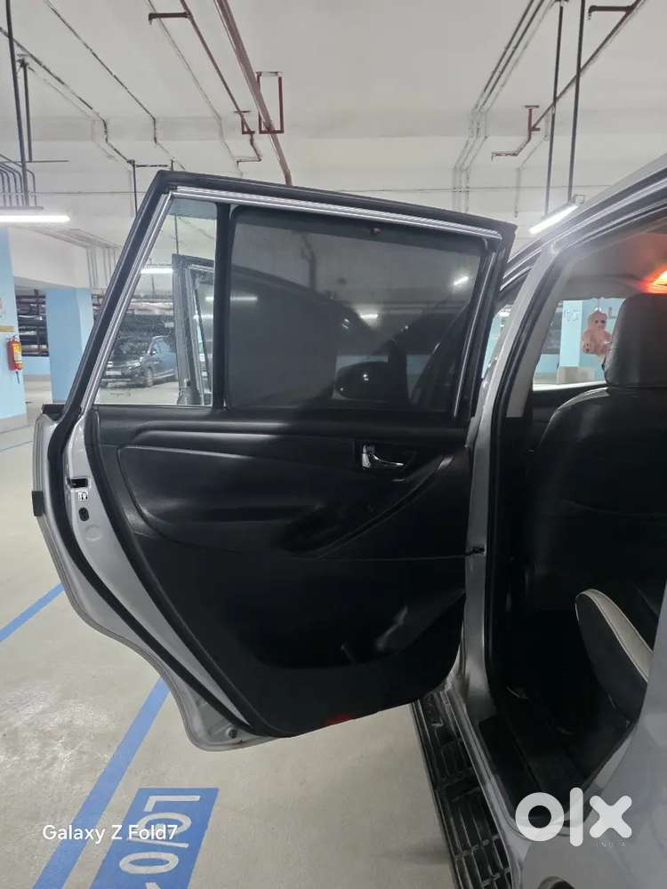 Toyota Innova Crysta 2.7 G Automatic Petrol | 2018 | 59,000 Km