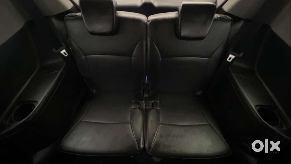 Maruti Suzuki Xl6 1.5 Alpha Plus Mt, 2022, Petrol