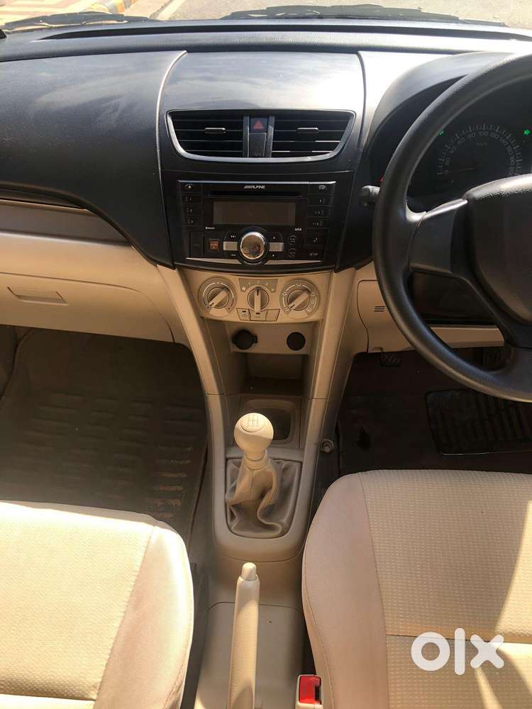 Maruti Suzuki Swift Dzire Ldi Optional, 2017, Diesel