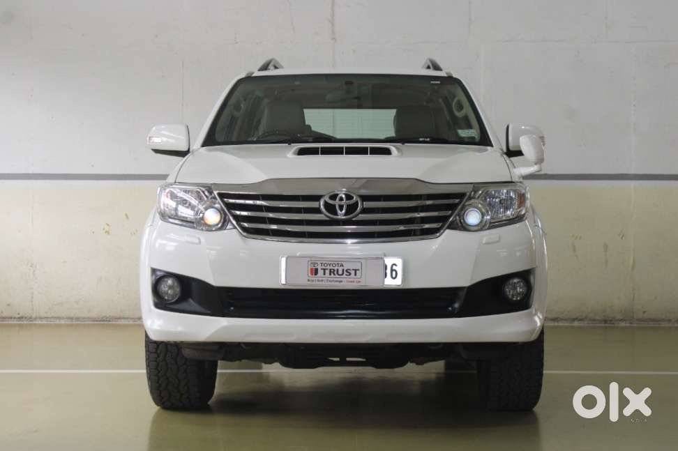 Toyota Fortuner 3.0 4x2 Automatic, 2012, Diesel