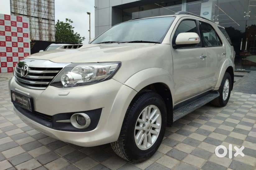 Toyota Fortuner 3.0 Ltd, 2012, Diesel