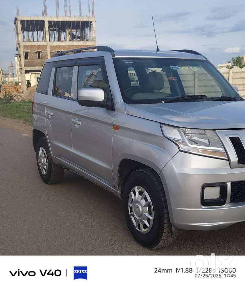 Mahindra Tuv 300 T6 Plus, 2018, Diesel