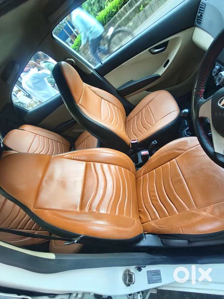 Hyundai Eon 0.8 Sportz 2012