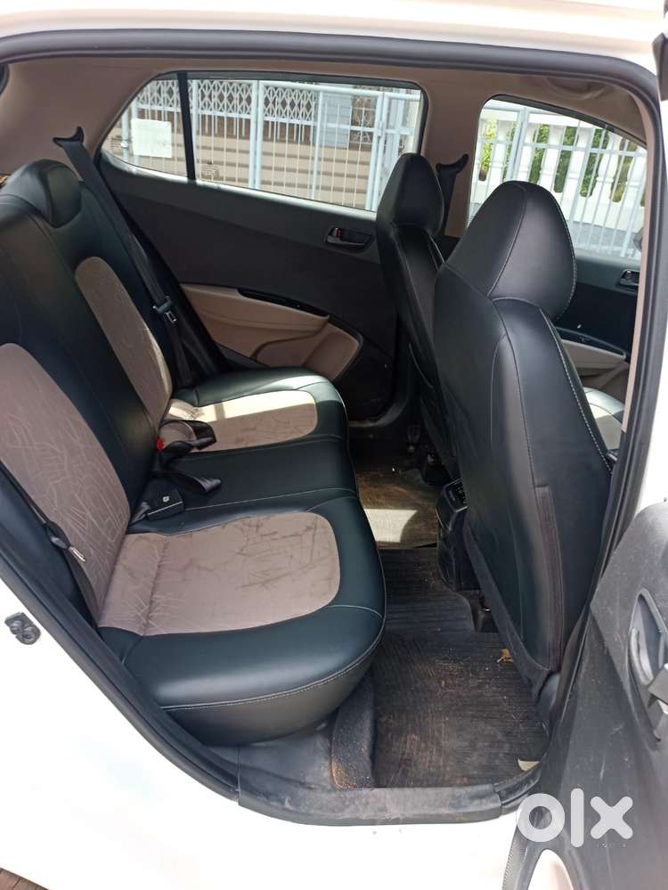 Hyundai Grand I10 Magna O At Petrol, 2016, Petrol