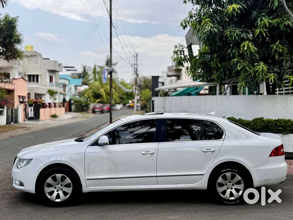 Skoda Superb 1.8 Elegance Tsi At, 2013, Petrol