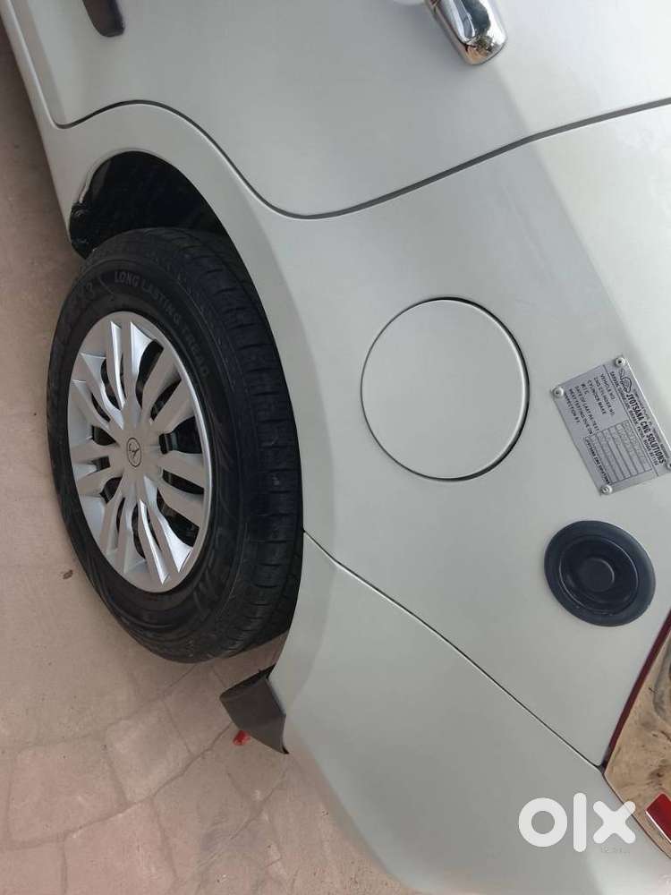 Maruti Suzuki Dzire 1.2 Vxi, 2022, Cng & Hybrids