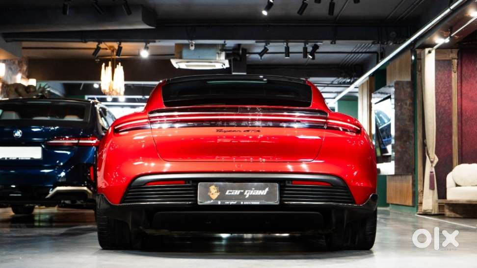 Porsche Taycan Gts, 2023, Electric