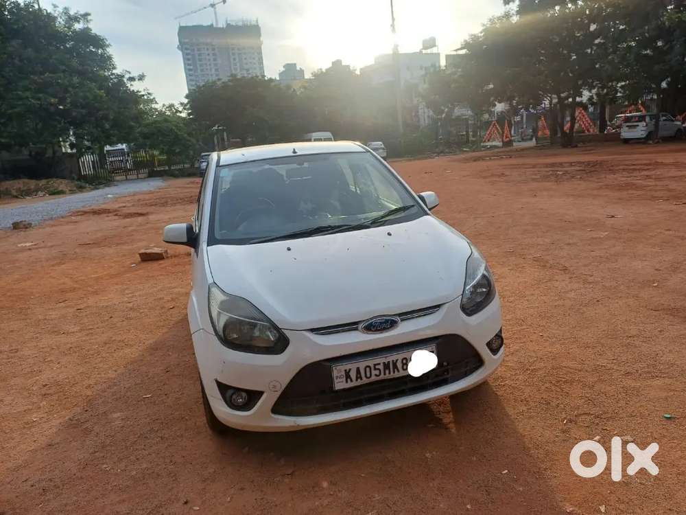 Ford Figo 2012 Petrol Manual