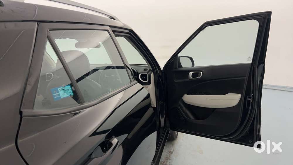 Hyundai Venue 1.2 S (o), 2023, Petrol