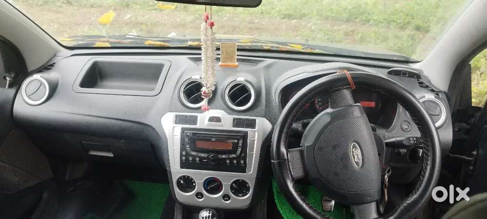 Ford Figo Petrol Manual 2011