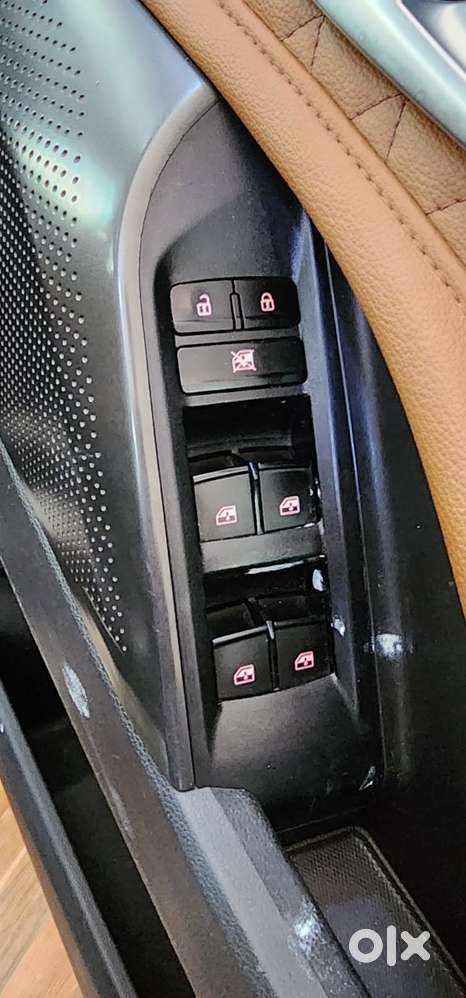 Mg Gloster Savvy 6 Seater, 2021, Diesel