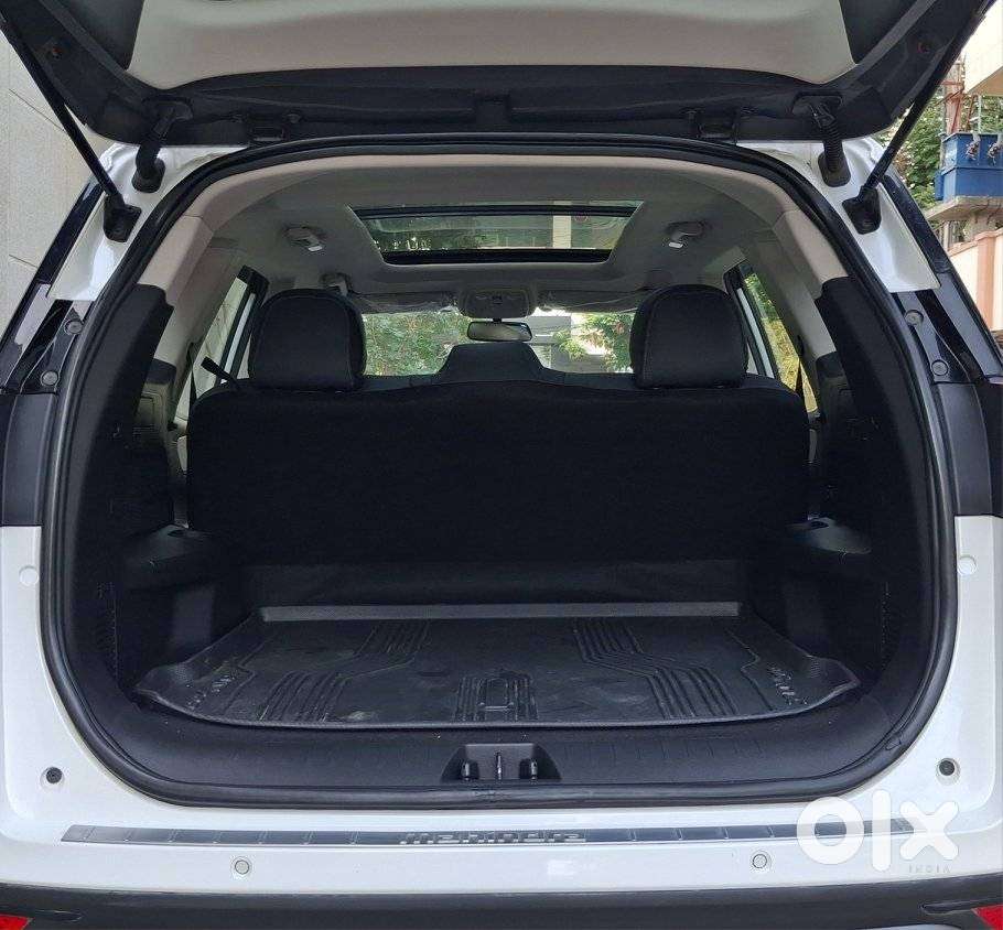 Mahindra Xuv700 2.2 Ax 5 Diesel Mt Str, 2023, Diesel