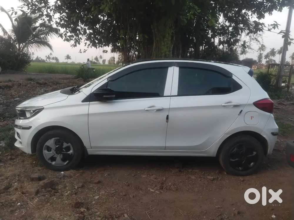 Tata Tiago 2017 Petrol Well Maintained