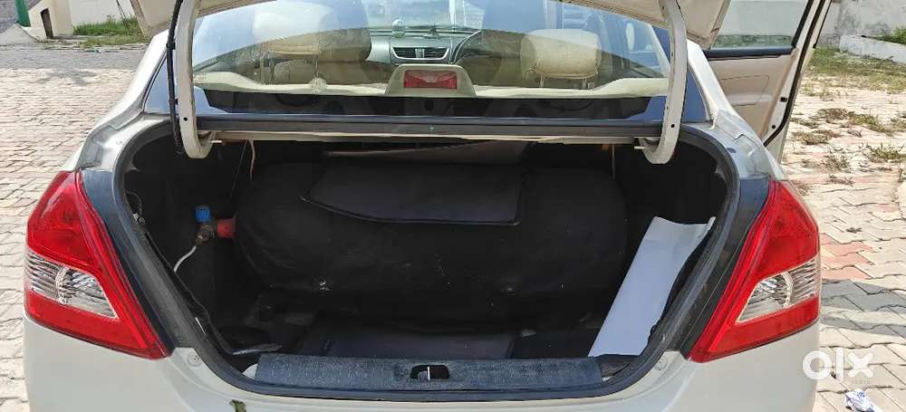 Maruti Suzuki Dzire 2015 Cng & Hybrids 80000 Km Driven