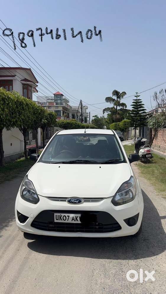 Ford Figo 2011 Petrol 27936 Km Driven