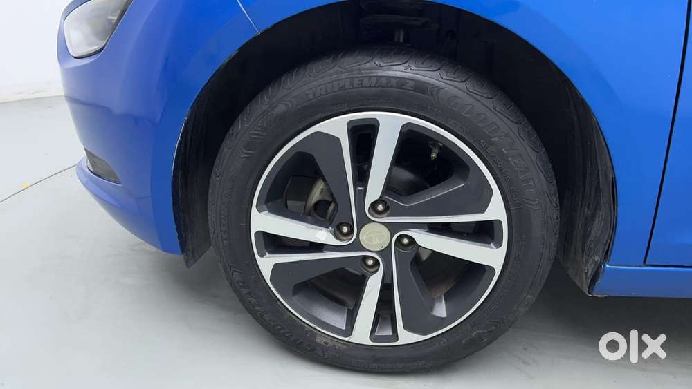 Tata Altroz 1.2 Xz Plus Petrol, 2022, Petrol