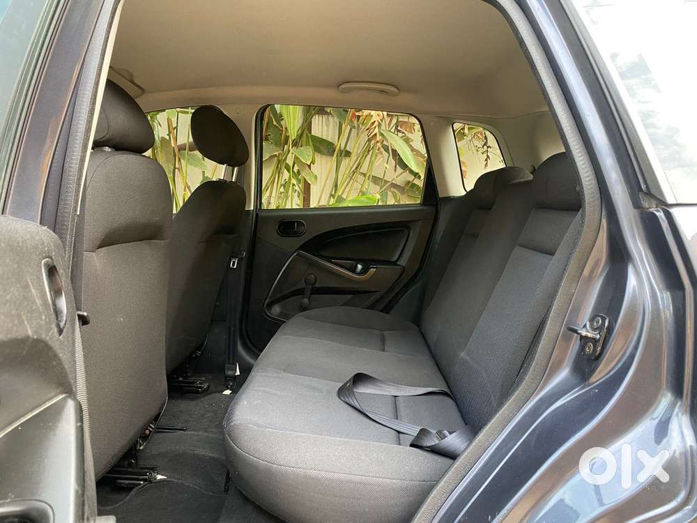 Ford Figo 2010-2012 Petrol Zxi, 2011, Petrol