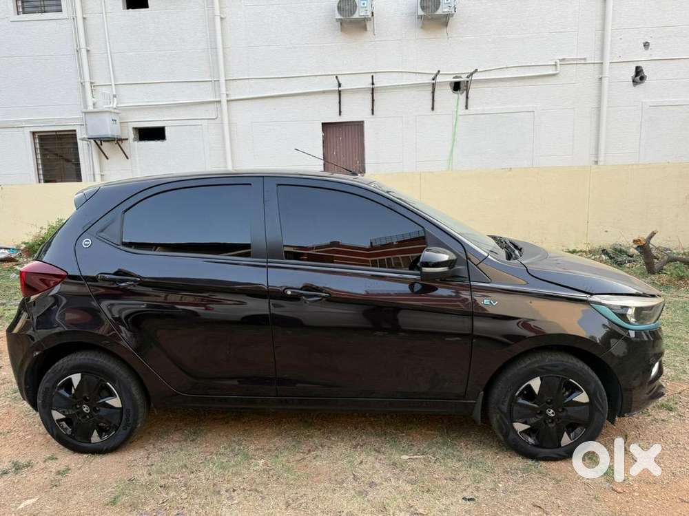 Tata Tiago Ev 2024 Electric Well Maintained