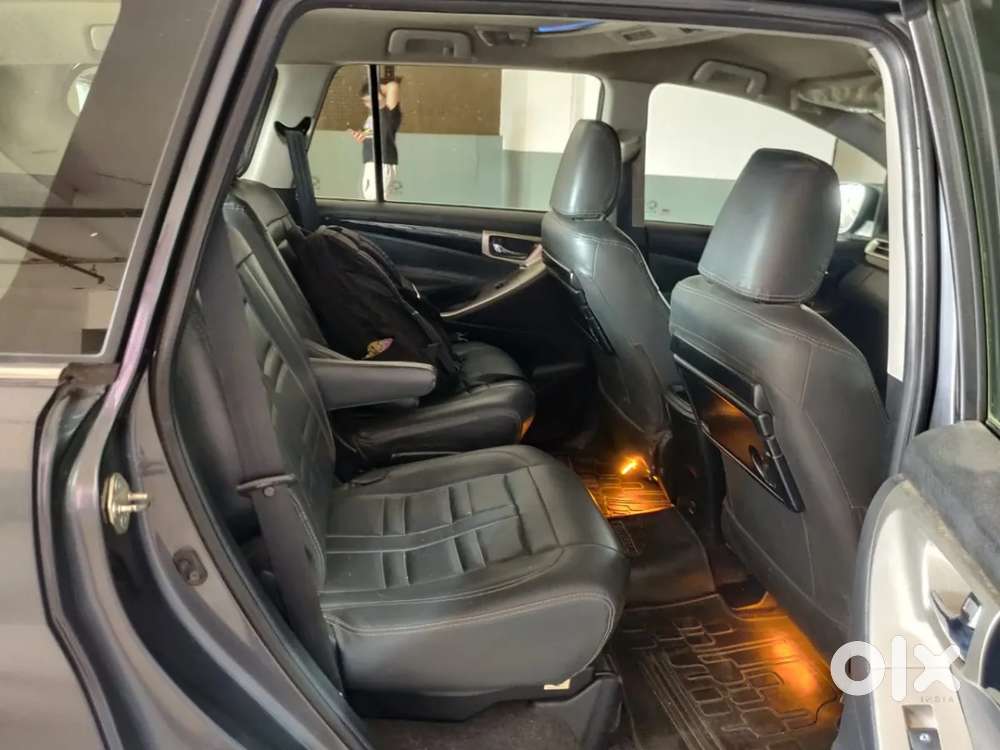 Toyota Innova Crysta [2020-ongoing] 2.4 Vx 8 Str, 2021, Diesel