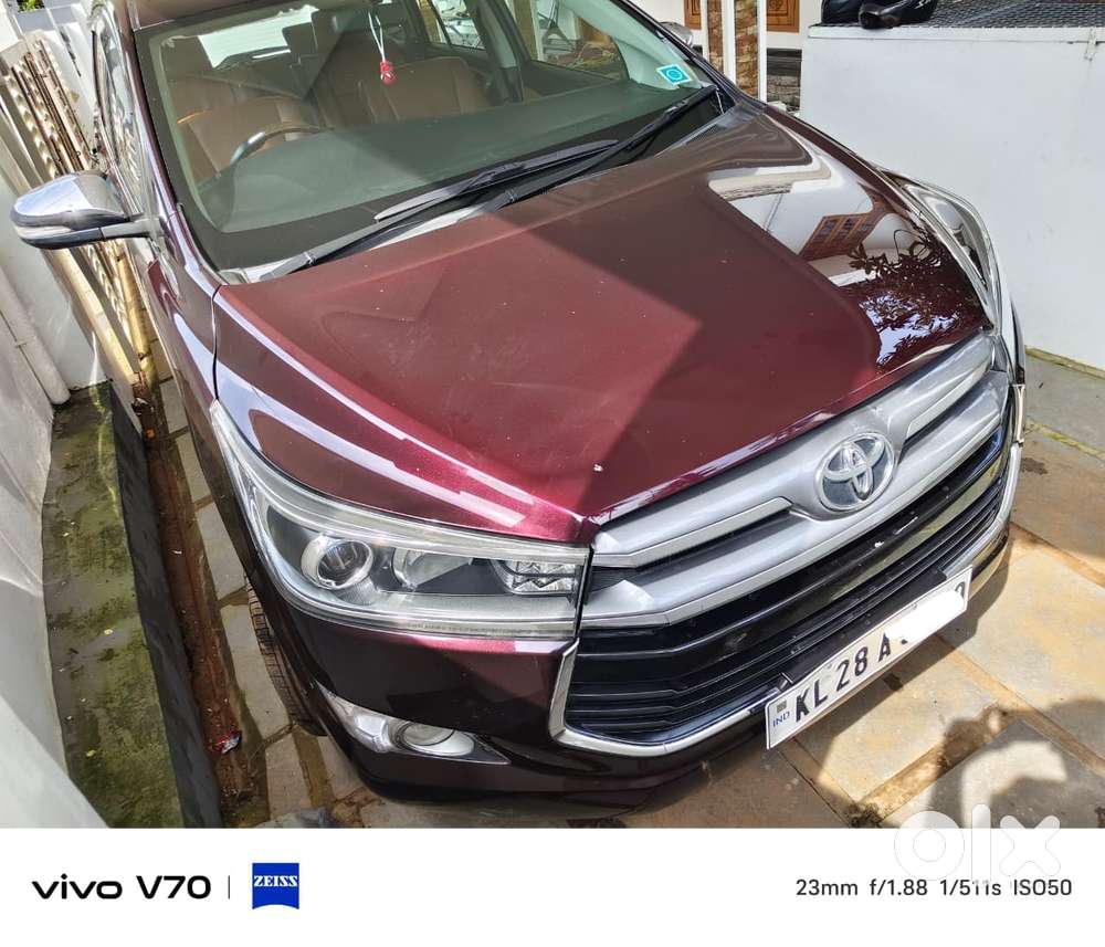 Toyota Innova Crysta 2.8z Automatic, 2016, Diesel