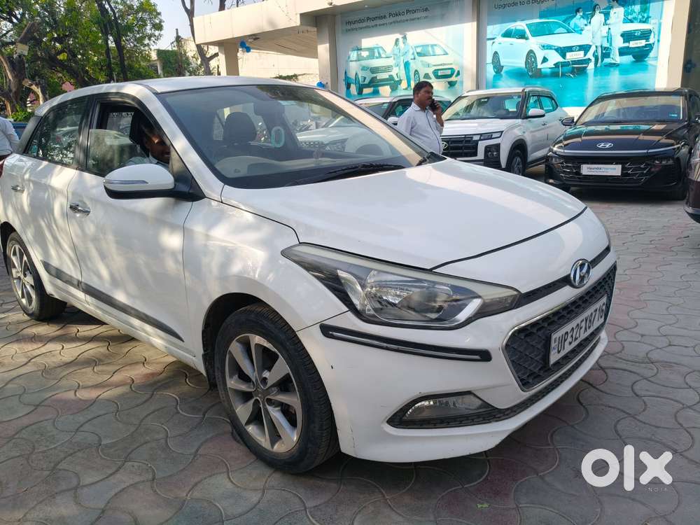 Hyundai Elite I20 Sportz (o) 1.2, 2014, Petrol