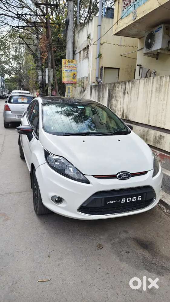 Ford Fiesta 2015 Diesel Well Maintained