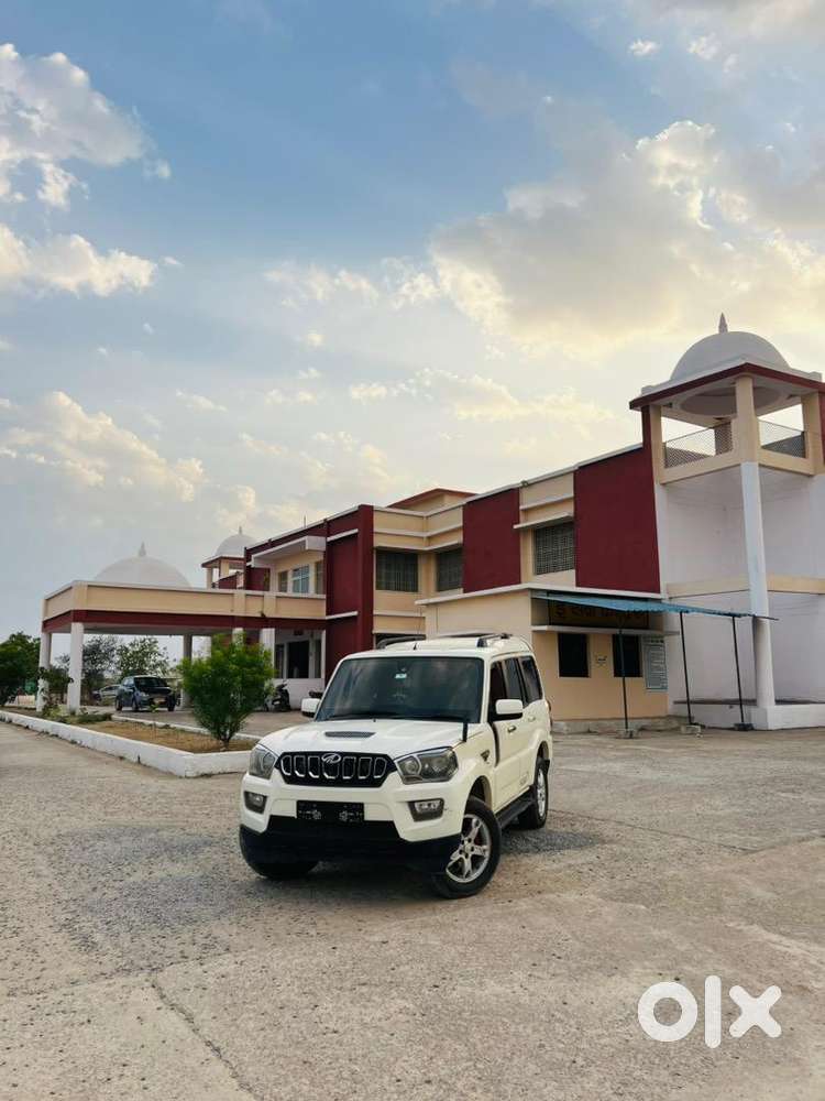 Mahindra Car Diesel 2018 Model