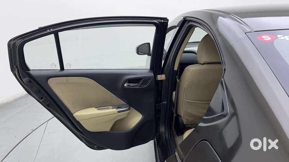 Honda City I-vtec S, 2015, Petrol