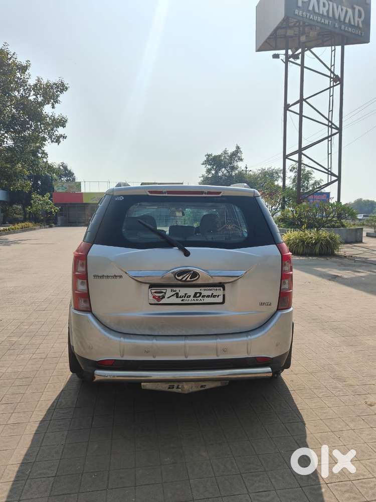 Mahindra Xuv500 2.2 W10 Sportz Edition Mt, 2016