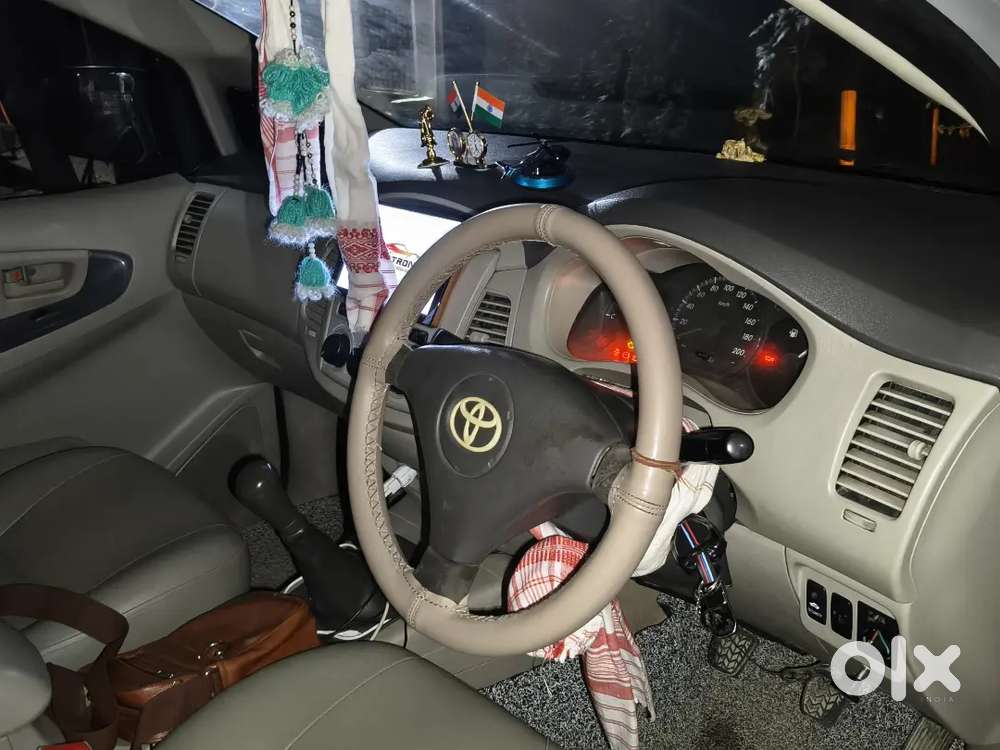 Toyota Innova 2013